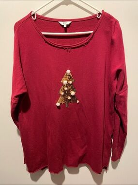 Crown&Ivy Red Sequin Christmas Tree Sweatshirt